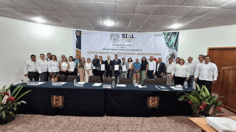 Ayuntamiento de Tapachula refrenda su compromiso con la educación y la seguridad alimentaria