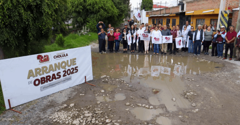Inicia construcción de calle Río Rabanillo en Santiago Momoxpan