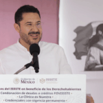 Supervisa Martí Batres mejoras en clínica del ISSSTE Tepic bajo programa “La Clínica es Nuestra”