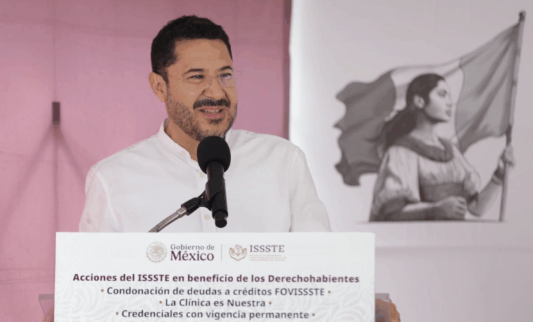 Supervisa Martí Batres mejoras en clínica del ISSSTE Tepic bajo programa “La Clínica es Nuestra”
