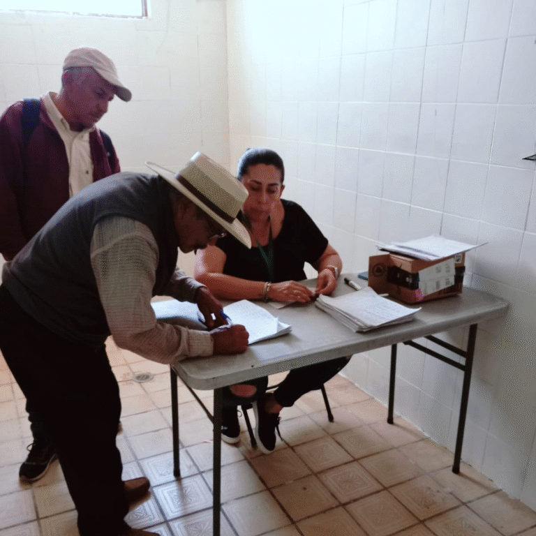 Gobierno de San Martín Texmelucan entrega 6 mil despensas a familias en situación de vulnerabilidad