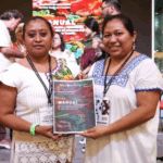 Bordadoras mayas de Yucatán presentan Manual que reconoce y profesionaliza su arte