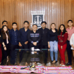 Juan Carlos Moreno Guillén dialoga con estudiantes de Derecho y Criminología en San Cristóbal