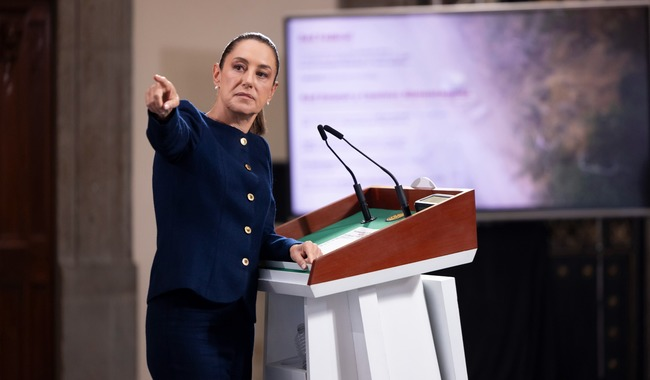 Presidenta Claudia Sheinbaum anuncia inversión inicial de 10 mil mdp para apoyar a familias damnificadas por lluvias