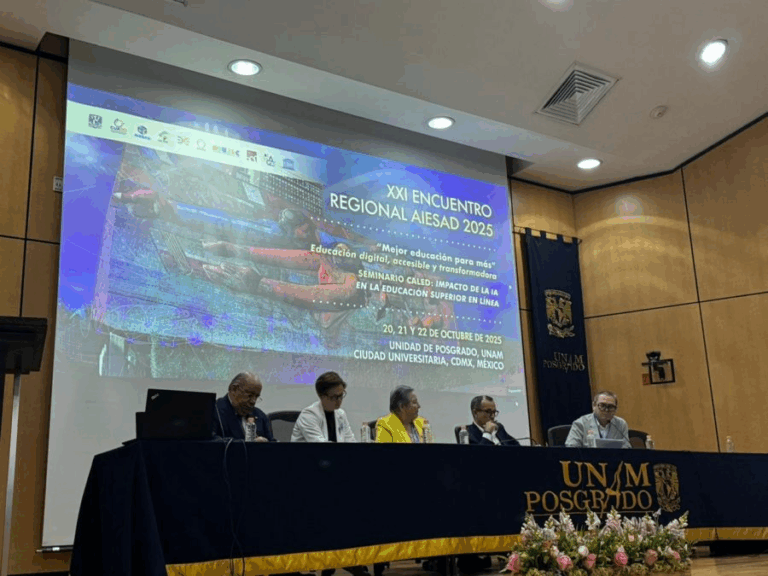 Rector de la UNACH participa en el XXI Encuentro Regional de la AIESAD en la UNAM