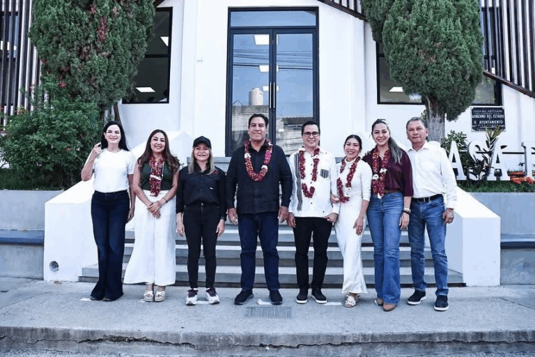 Eduardo Ramírez fortalece la educación y la infraestructura social en Berriozábal