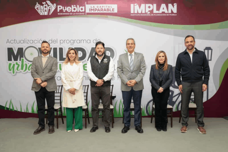 Pepe Chedraui inaugura taller con empresarios para mejorar la movilidad urbana en Puebla