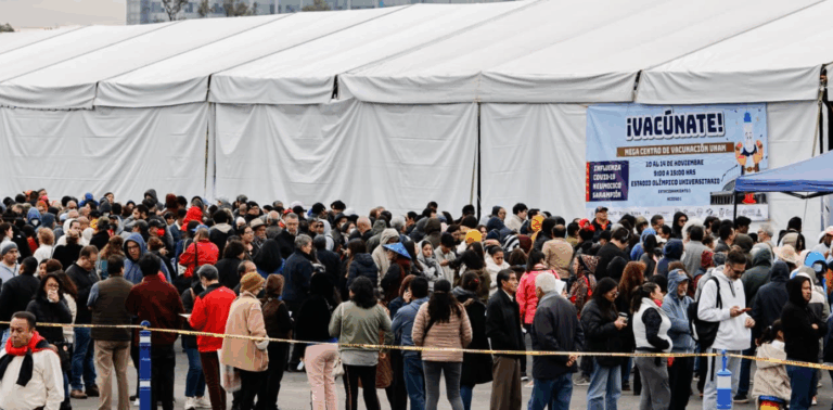 ISSSTE participa en jornada de vacunación masiva en el Estadio Olímpico Universitario