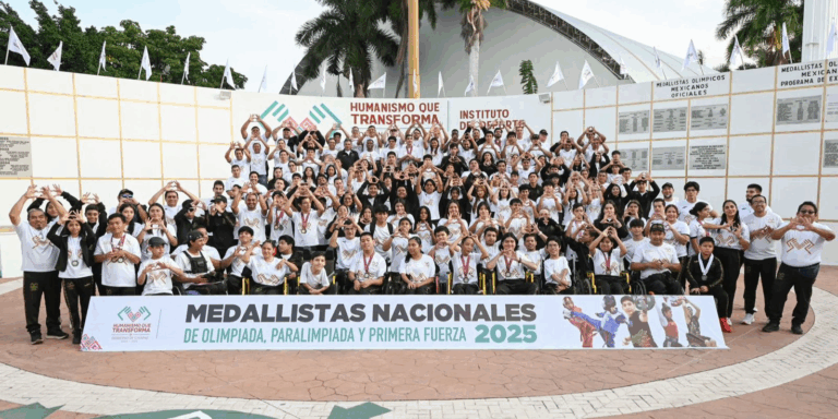 Eduardo Ramírez reconoce a atletas de Olimpiada y Paralimpiada y Primera Fuerza 2025