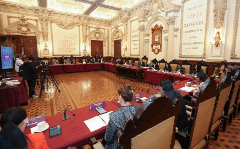 Cabildo de Puebla actualiza sanción por invadir ciclovías y aprueba reformas administrativas