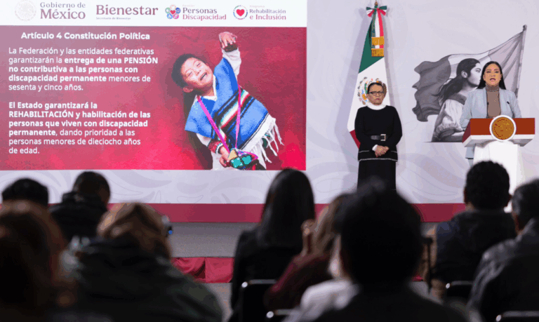 Gobierno de México destaca apoyos para personas con discapacidad en la Mañanera del Pueblo