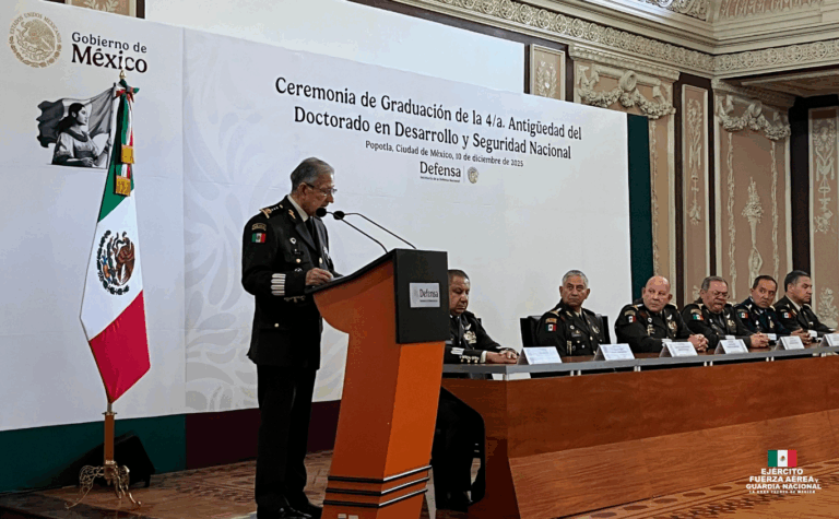 Gradúa IMEESDN a nueva generación de doctorado en Desarrollo y Seguridad Nacional