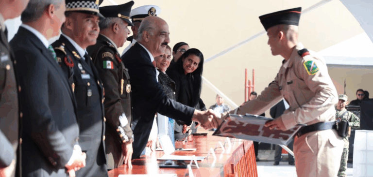 Veracruz reconoce a jóvenes del Servicio Militar Nacional en histórica ceremonia en Perote