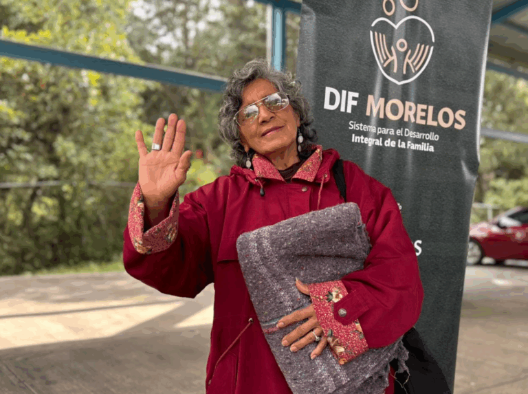 SEDIF Morelos avanza en entrega de cobijas y ropa invernal a población vulnerable