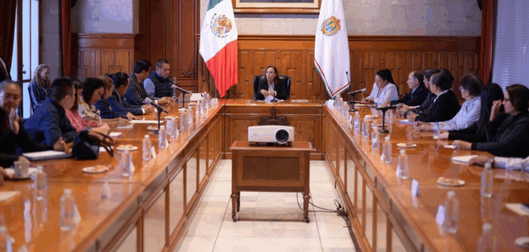 Rocío Nahle implementa supervisión directa con directores para acelerar obras escolares en Veracruz