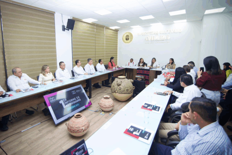 Se consolidó infraestructura y obra pública en el estado: Anakaren Gómez ante el Congreso