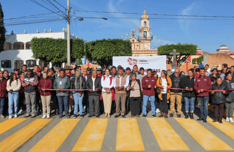 Rehabilitan vialidad en San Agustín Calvario para mejorar movilidad y seguridad