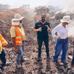 Autoridades de Tapachula supervisan combate al incendio en basurero intermunicipal