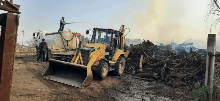 Controlan incendio en planta de composta de Cuautitlán Izcalli sin riesgo para la población