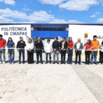 Juan Carlos Moreno Guillén destaca visión humanista en acciones educativas durante gira en Suchiapa