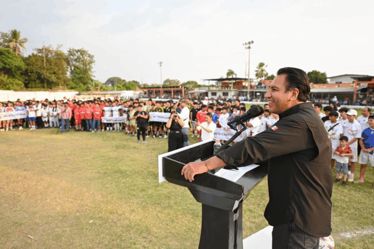 En Tuxtla Chico, Eduardo Ramírez inaugura selectivo estatal de futbol rumbo a Olimpiada Nacional Conade 2026