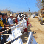 Ángel Torres inicia revestimiento de calles en la colonia El Jobo, en Tuxtla Gutiérrez