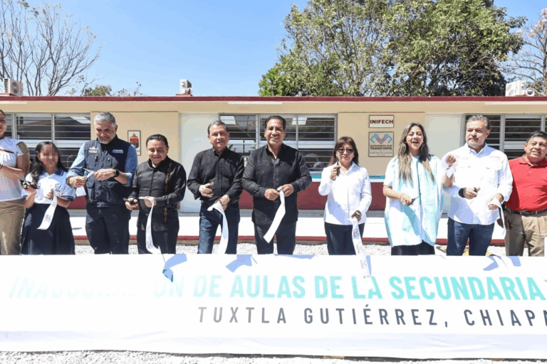 Moreno Guillén destaca obras que fortalecen la educación en Chiapas