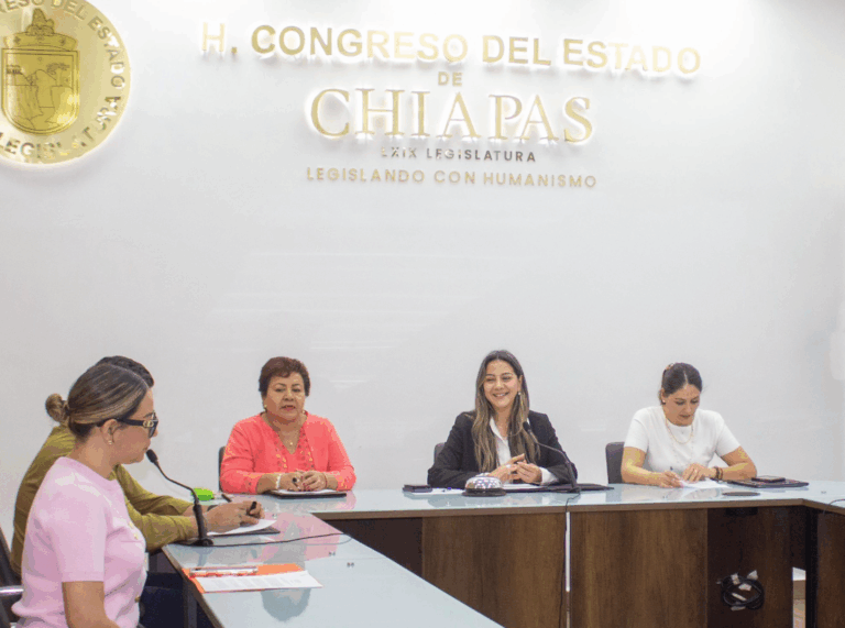 Convoca Comisión Permanente al Quinto Periodo Extraordinario de Sesiones