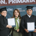 Margarita González Saravia anuncia becas para personas mayores de 15 años que estudien primaria y secundaria