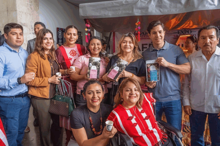 Inauguran en el Congreso de Chiapas la “Expo Mercadito” para impulsar economía local