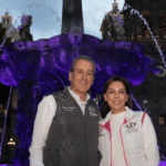 Iluminan fuentes de Puebla en violeta para visibilizar la lucha por la igualdad
