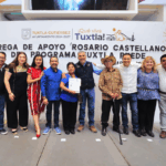 Entregan becas “Rosario Castellanos” en Tuxtla como impulso a la educación