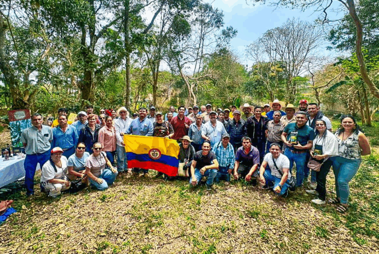 Berriozábal fortalece caficultura con intercambio binacional México-Colombia