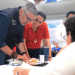 Concluye de madrugada Ángel Torres el Lunes del Pueblo atendiendo a las y los tuxtlecos