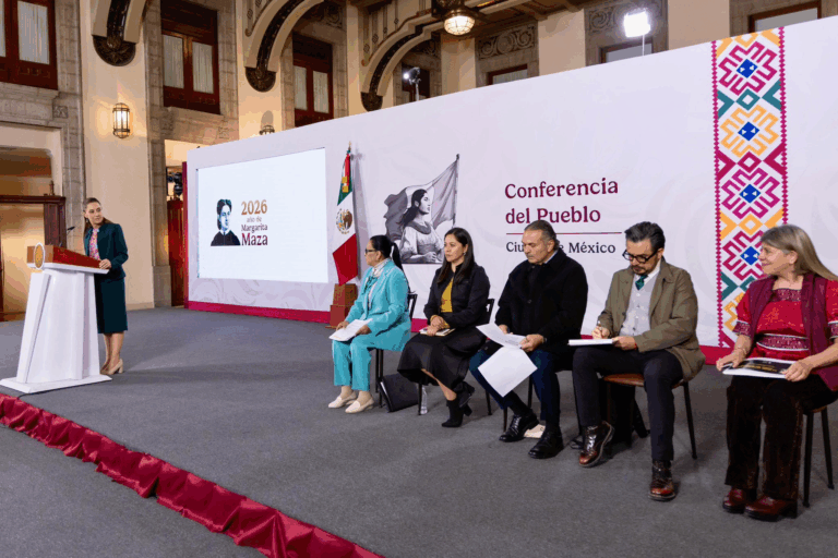 Gobierno de México brinda más de un millón de servicios a connacionales con programa “México Te Abraza”