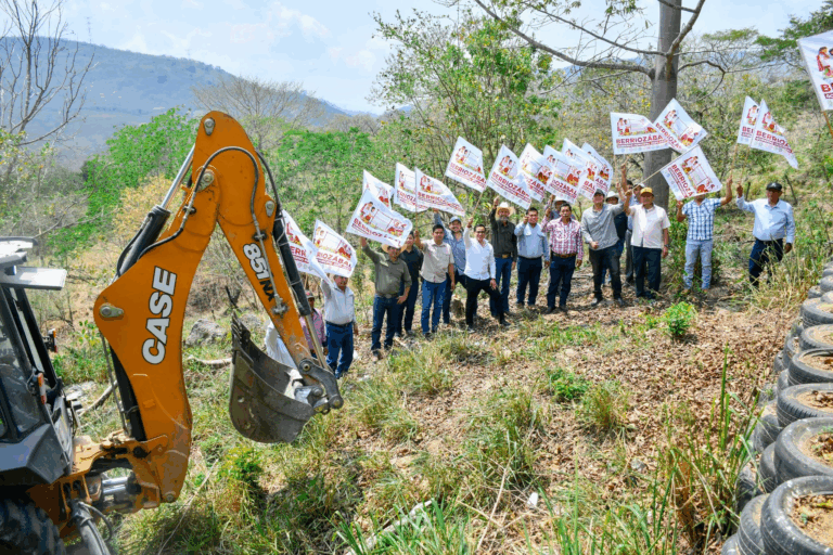 Impulsan obras para fortalecer el sector ganadero en Berriozábal
