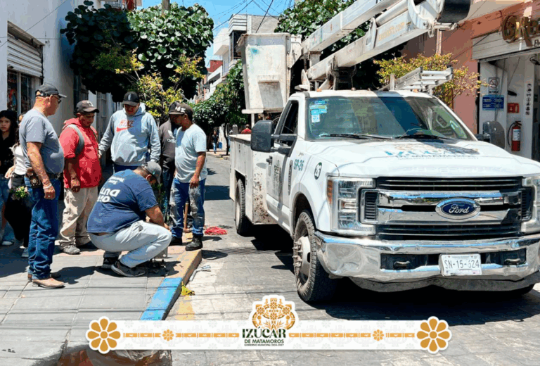 Mejoran alumbrado público en calle Aquiles Serdán de Izúcar de Matamoros