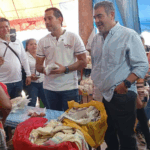 Impulsan jornada de vacunación en el mercado Sebastián Escobar de Tapachula