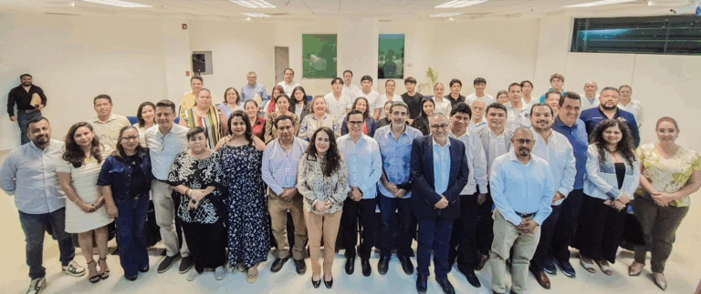 Berriozábal dona terreno a UNICACH para fortalecer la educación superior