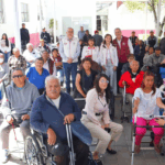 Entregan 50 aparatos funcionales para mejorar la movilidad de personas con discapacidad en Puebla