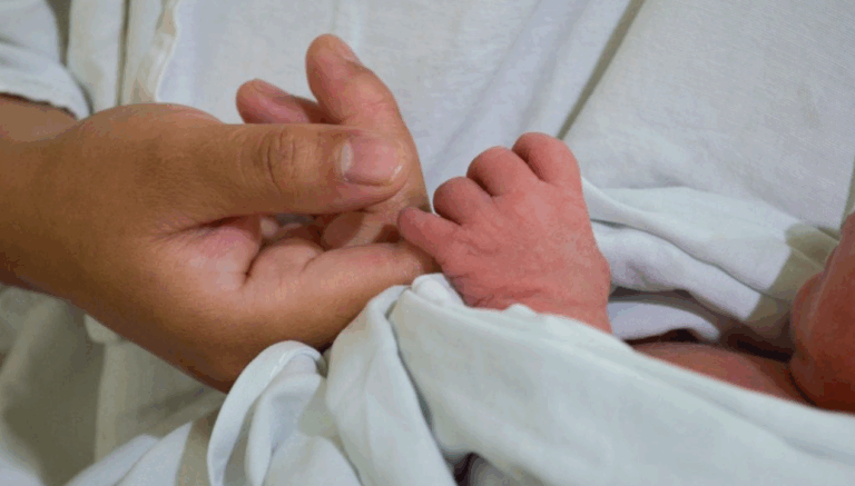 Edomex brinda más de 389 mil consultas prenatales en 2025 para proteger a madres y bebés