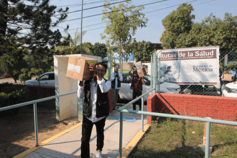 Garantizan abasto de medicamentos en clínica de Coatzacoalcos