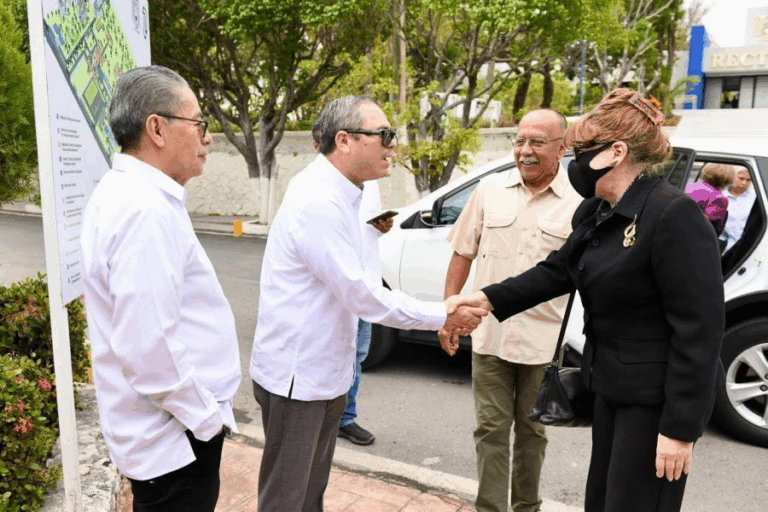 Científica de la NASA inspira a estudiantes de la UNACH con la Misión LUCY