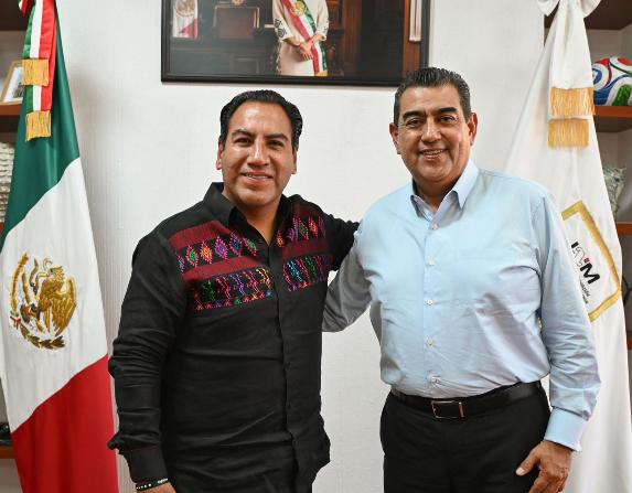 Eduardo Ramírez reafirma coordinación con el comisionado del INM para atender a personas migrantes