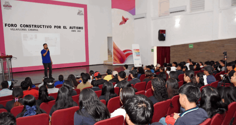 Villaflores impulsa conciencia e inclusión con foro especializado sobre autismo