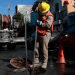 Agua y Drenaje de Monterrey atiende 26 mil reportes y avanza en modernización del sistema sanitario