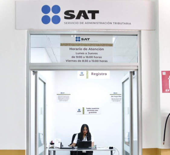 SAT inaugura módulo de servicios tributarios en Culhuacán para facilitar trámites a contribuyentes