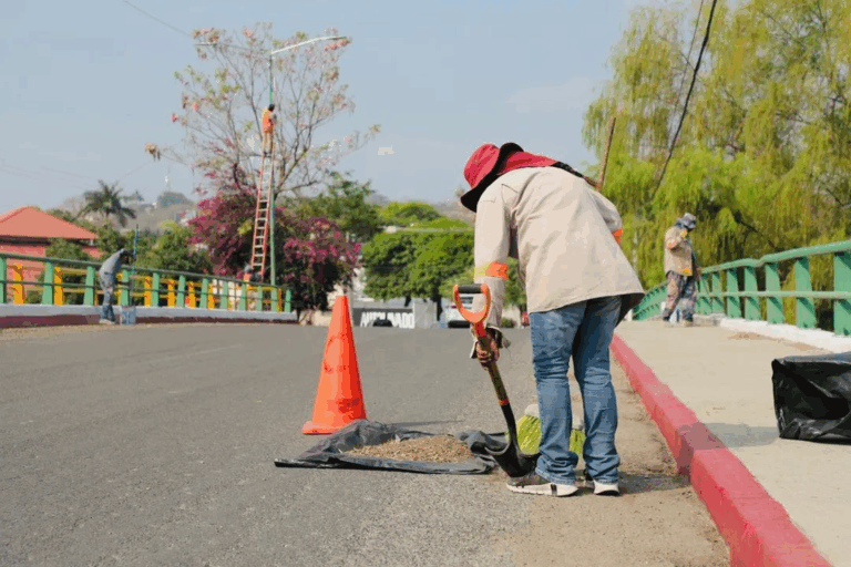 “Chuleando Tuxtla” avanza con acciones de limpieza y embellecimiento en la capital