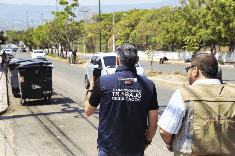 Colonias al 100 transforma espacios públicos en Tuxtla