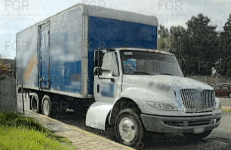 FGR logra sentencia de 50 años contra dos personas por robo, secuestro exprés y ataques a vías de comunicación